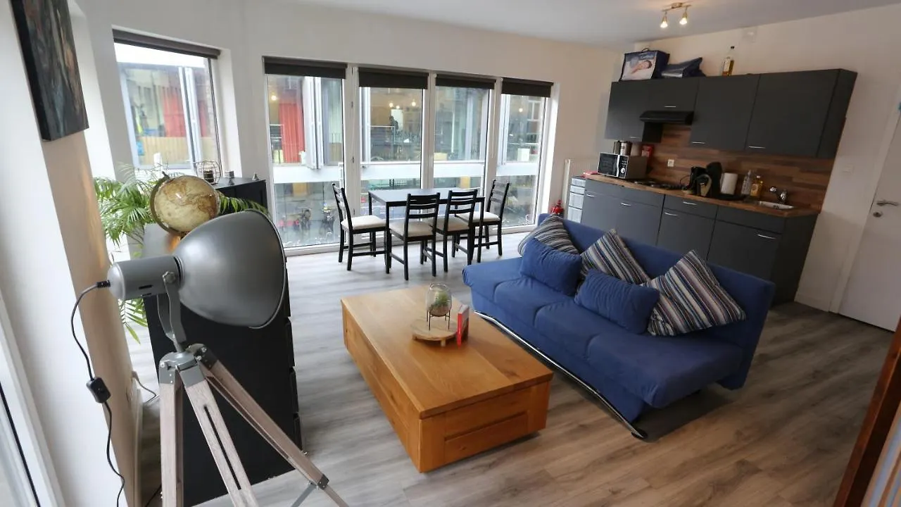 Studio 200 Meters From Central Station Lägenhet Antwerpen