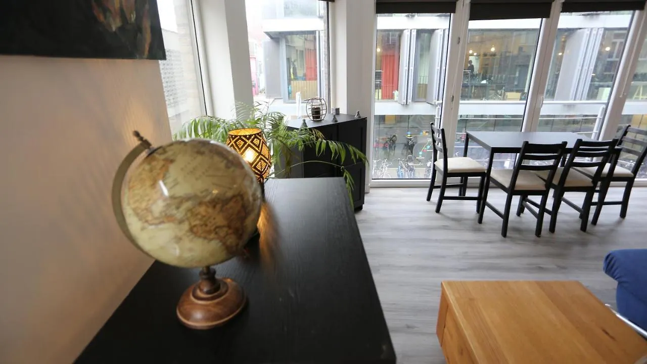 Studio 200 Meters From Central Station Lägenhet Antwerpen